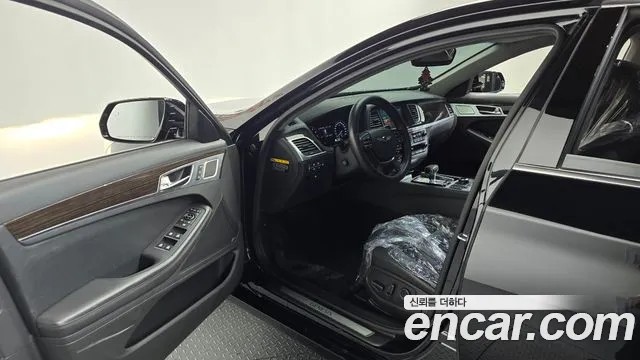 Genesis G80 2020 thumb 9