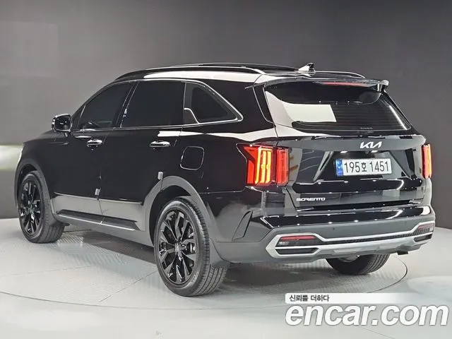 Kia Sorento 2023 thumb 3