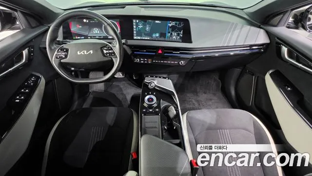 Kia EV6 2022 thumb 7
