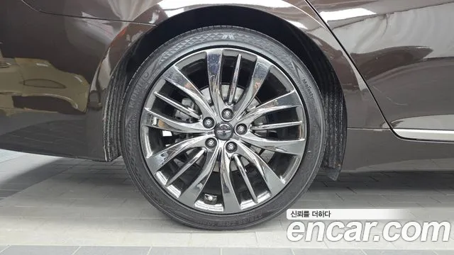 Genesis G80 2018 thumb 5