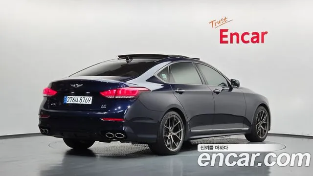 Genesis G80 2019 thumb 2