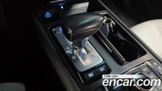 Genesis G80 2019 thumb 9