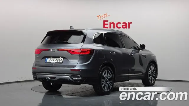 Renault-KoreaSamsung Koleos 2022 thumb 2