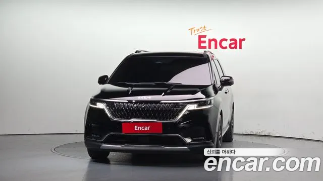 Kia Carnival 2021 thumb 3