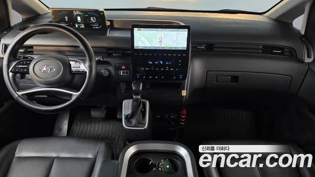 Hyundai Staria 2021 thumb 7
