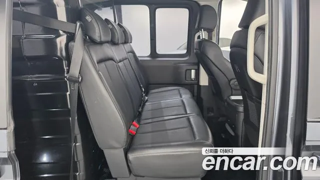 Hyundai Staria 2021 thumb 11