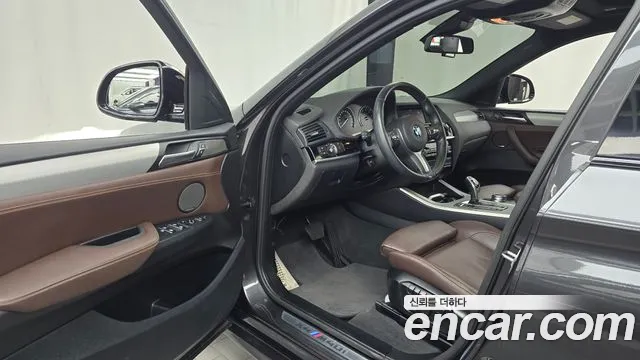 BMW X4 2016 thumb 10