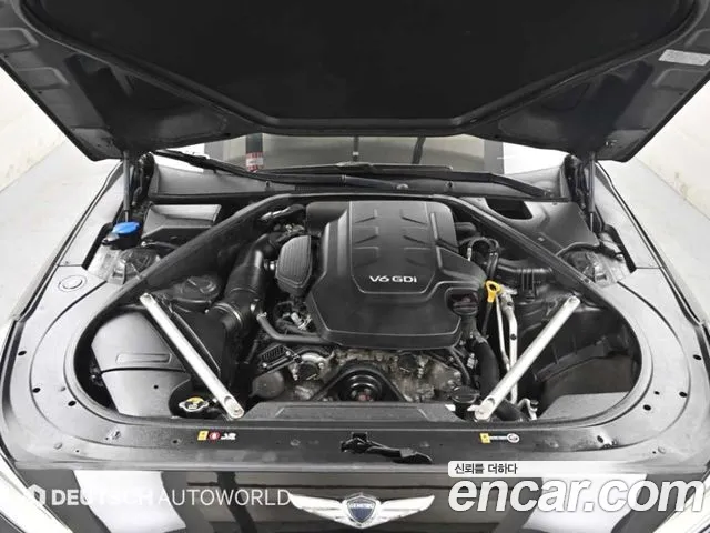 Genesis G90 2016 thumb 6