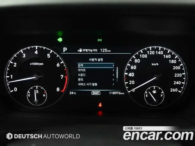 Genesis G90 2016 thumb 8