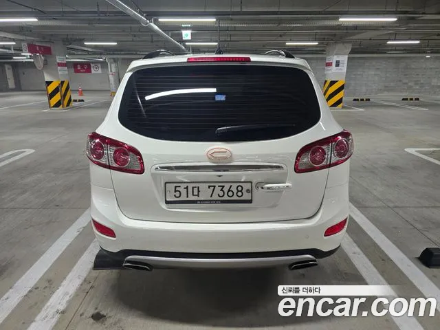 Hyundai Santa Fe 2011 thumb 5