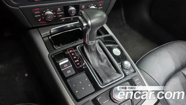 Audi A6 2012 thumb 9