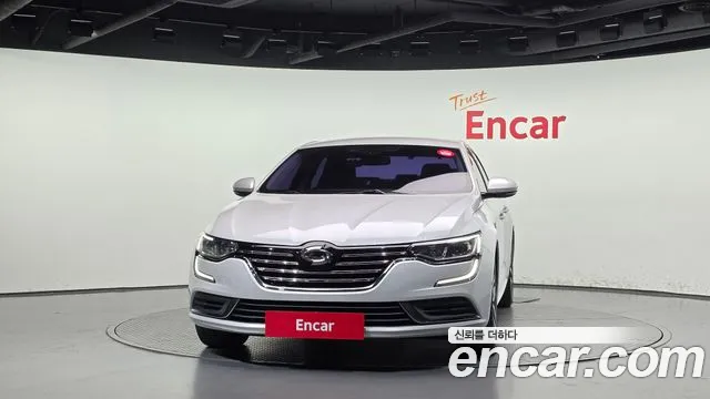 Renault-KoreaSamsung Megane 2016 thumb 3