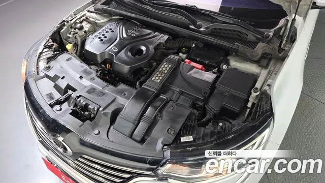 Renault-KoreaSamsung Megane 2016 thumb 6