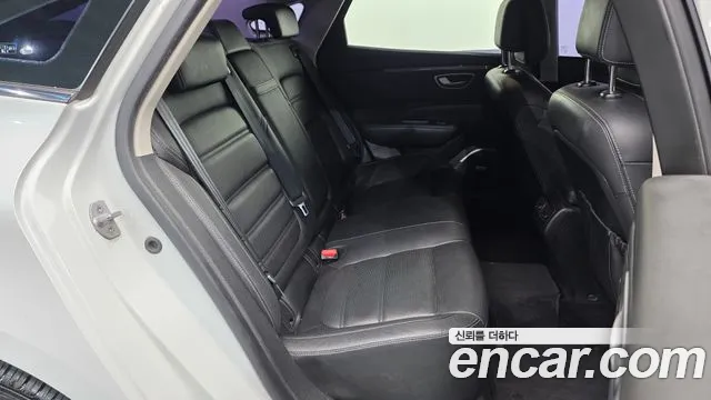 Renault-KoreaSamsung Megane 2016 thumb 12