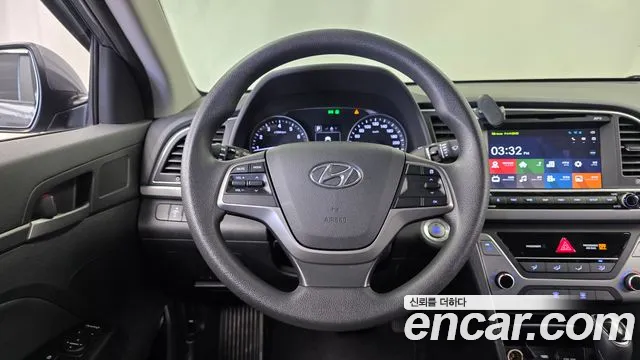 Hyundai Avante 2017 thumb 12