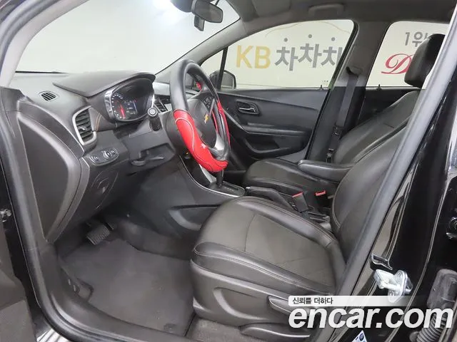 ChevroletGMDaewoo Tracker 2017 thumb 5