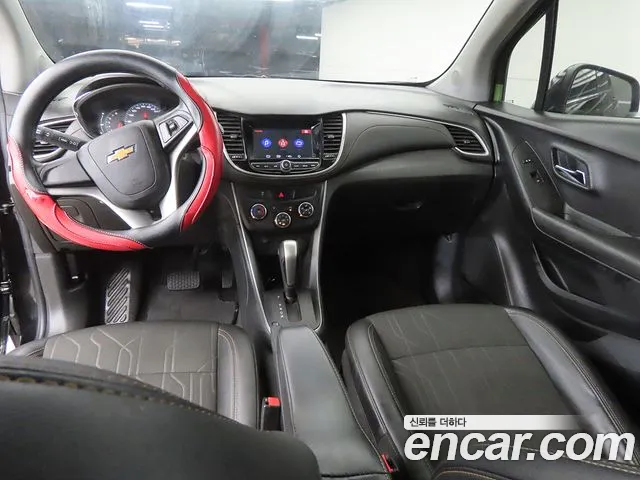 ChevroletGMDaewoo Tracker 2017 thumb 7
