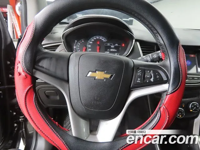 ChevroletGMDaewoo Tracker 2017 thumb 8