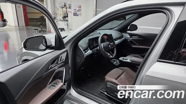 BMW X1 2024 thumb 10