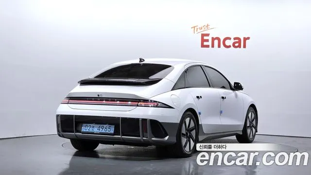 Hyundai IONIQ 6 2023 thumb 2