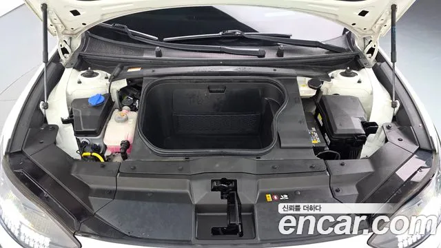 Hyundai IONIQ 6 2023 thumb 6
