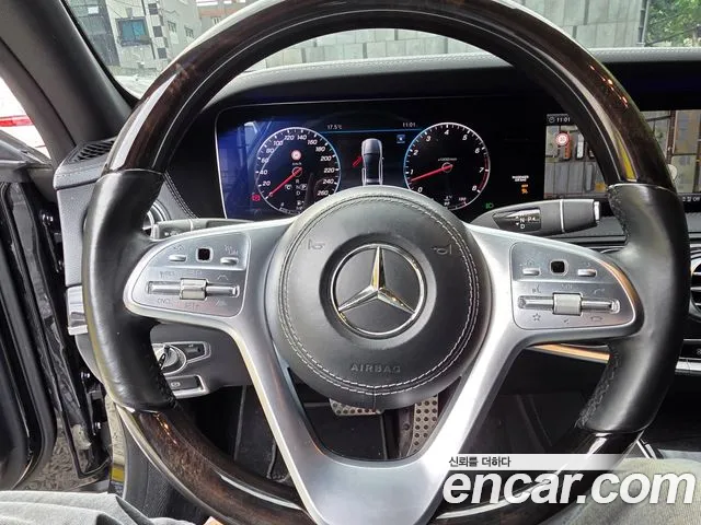 Mercedes-Benz S-Класс 2018 thumb 7