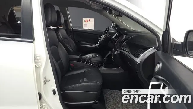 KG_Mobility_Ssangyong KORANDO 2017 thumb 11