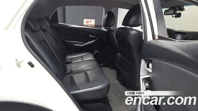 KG_Mobility_Ssangyong KORANDO 2017 thumb 12