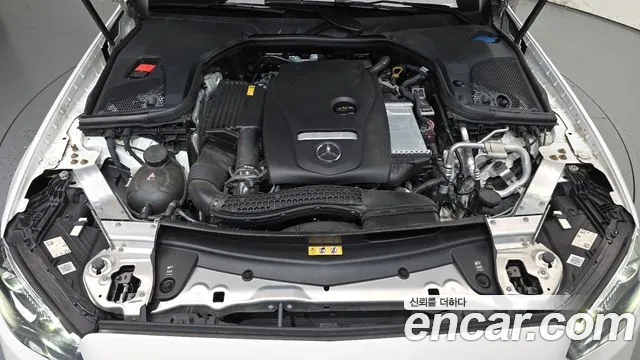 Mercedes-Benz E-Класс 2023 thumb 6