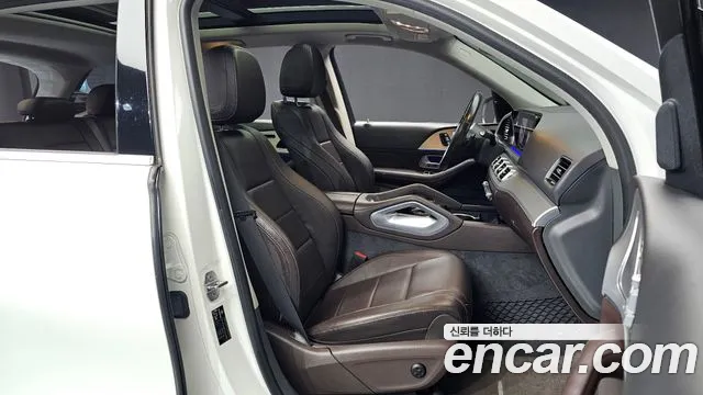 Mercedes-Benz GLE 2020 thumb 11