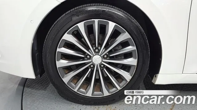 Hyundai Grandeur 2013 thumb 5