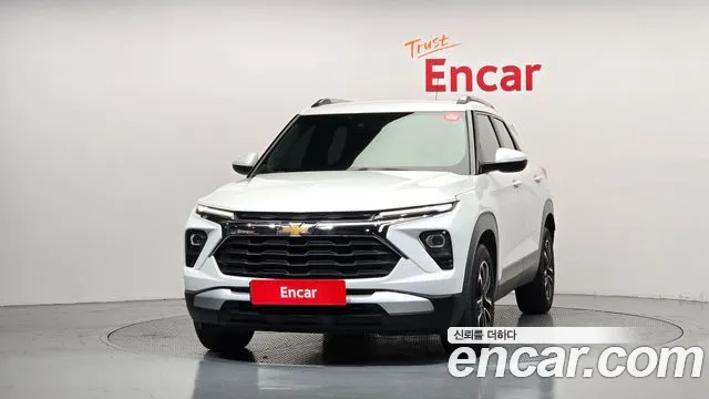 ChevroletGMDaewoo TrailBlazer 2023 thumb 3