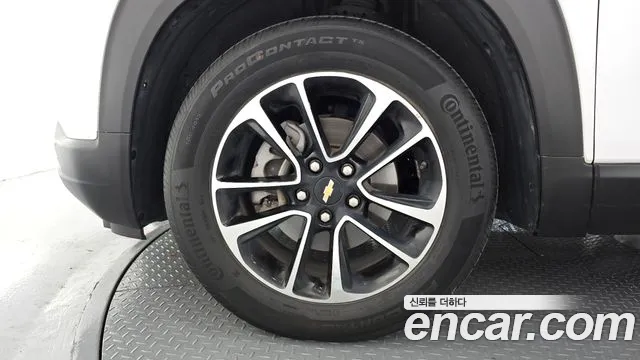 ChevroletGMDaewoo TrailBlazer 2023 thumb 5