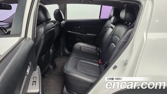 Kia Sportage 2013 thumb 11