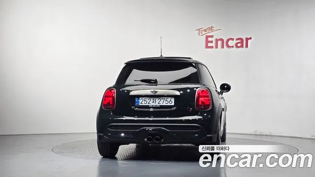 MINI Hatch 2022 thumb 3