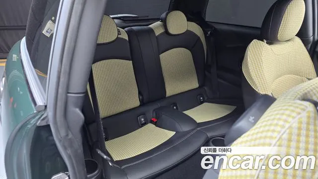 MINI Hatch 2022 thumb 10