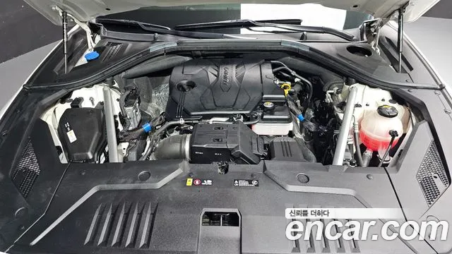 Genesis GV70 2022 thumb 6