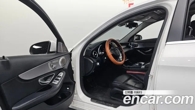 Mercedes-Benz C-Класс 2014 thumb 10