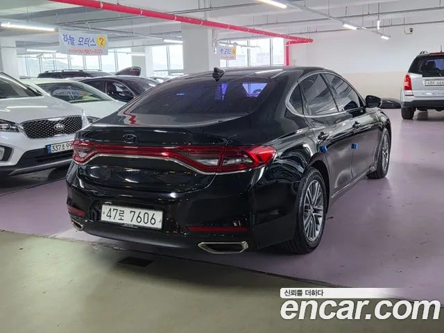 Hyundai Grandeur 2017 thumb 4