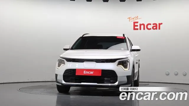 Kia Niro 2022 thumb 2
