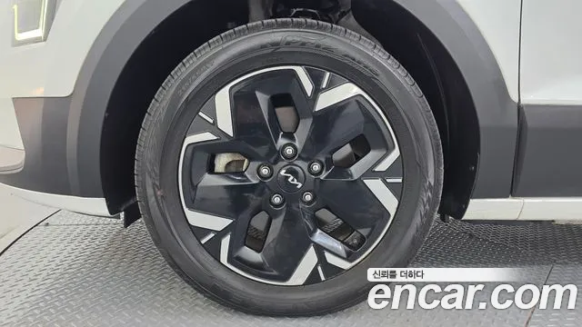 Kia Niro 2022 thumb 4