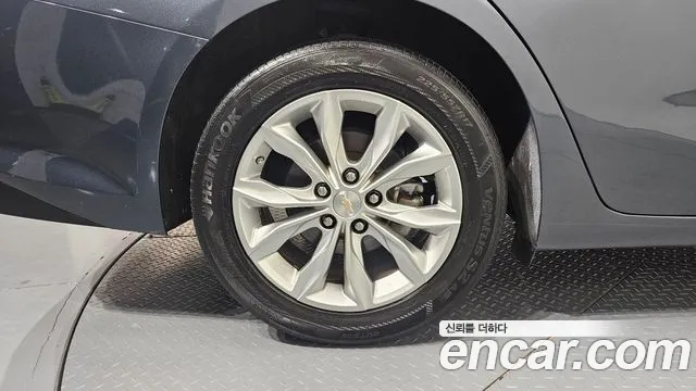 ChevroletGMDaewoo Malibu 2019 thumb 5
