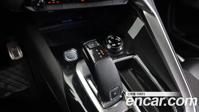 Peugeot 3008 2018 thumb 9
