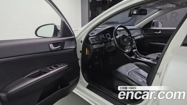 Kia K5 2016 thumb 10