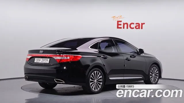 Hyundai Grandeur 2013 thumb 2