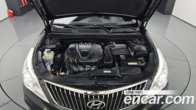 Hyundai Grandeur 2013 thumb 6