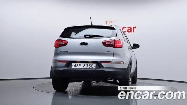 Kia Sportage 2010 thumb 4