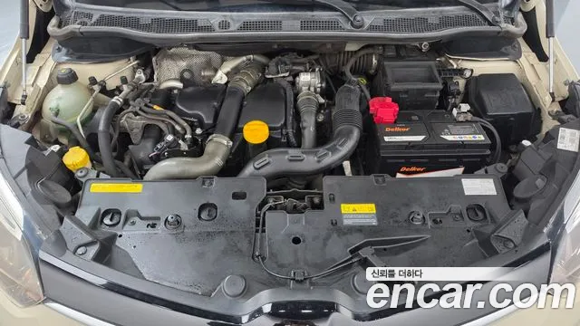 Renault-KoreaSamsung Captur 2015 thumb 6