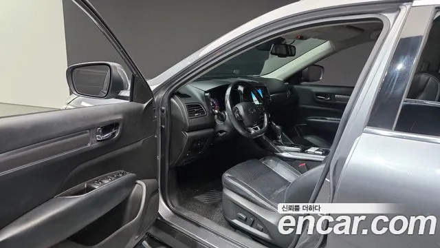 Renault-KoreaSamsung Koleos 2019 thumb 10