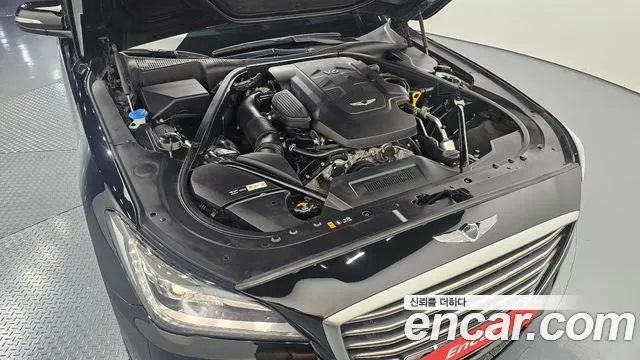 Genesis G80 2016 thumb 5